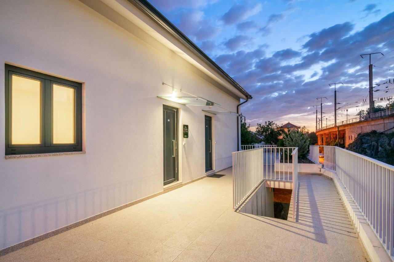 Whome Riverside View Premium Apartment W/ Ac & Terrace Porto Exterior photo